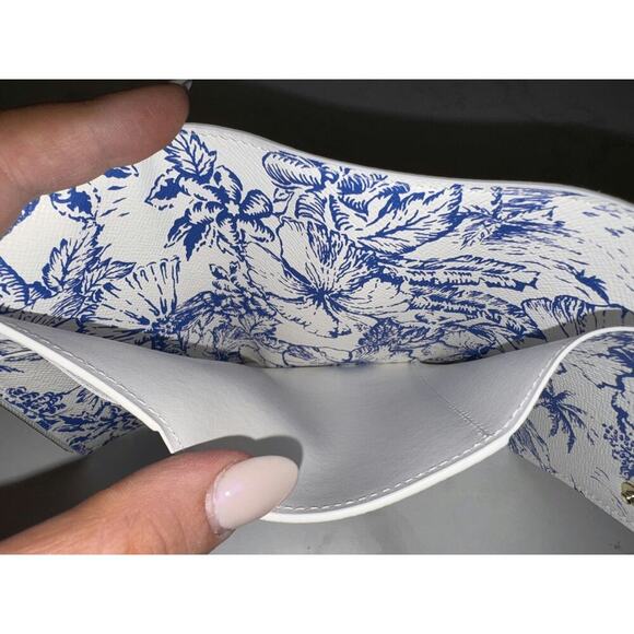 Louis Vuitton Blue Victorine Small Wallet - Excellent Condition - Picture 9 of 9